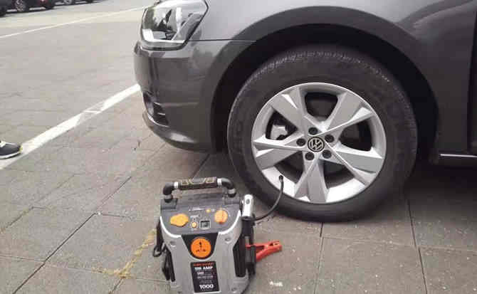 金昌汽车搭电案例